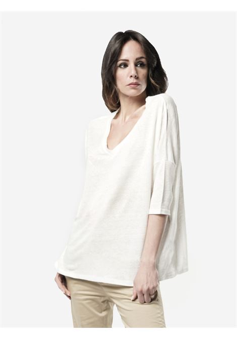 T-shirt scollo a V oversize in lino NOT SHY | T- Shirt | EMILIE-4405005ECRU